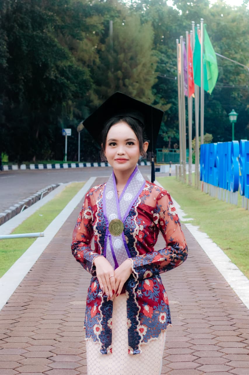 Essa Putri Rageswari, S. Pd.